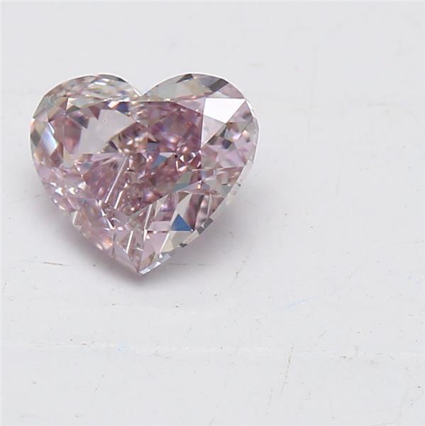 0.55 carat Heart diamond Pink SI1 