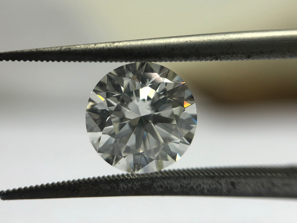 2.01 carat Round diamond I  SI1 Excellent