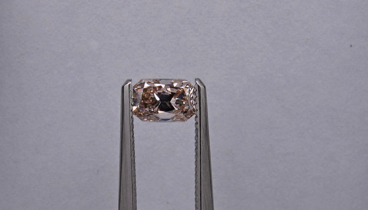 0.70 carat Marquise diamond  Brown SI1