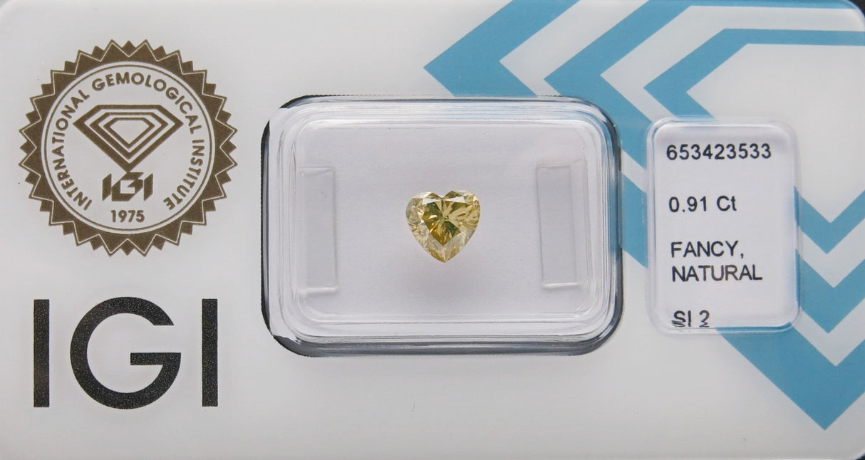 0.91 carat Heart diamond  Yellow SI2