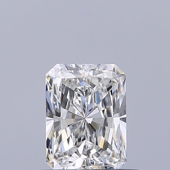 0.45 carat Radiant diamond G IF 