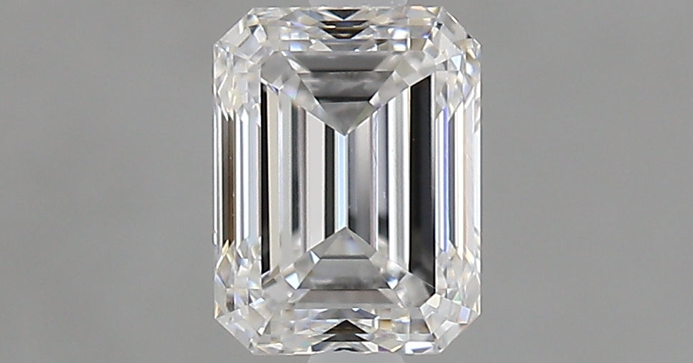 1.00 carat Emerald diamond E  VS1