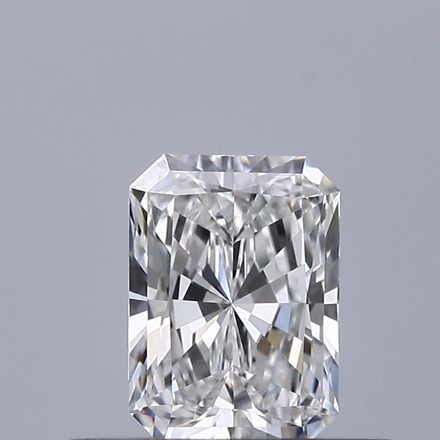 0.36 carat Radiant diamond E VVS1 