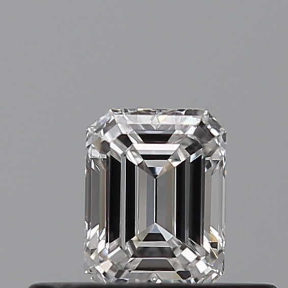 0.32 carat Emerald diamond F  VVS1
