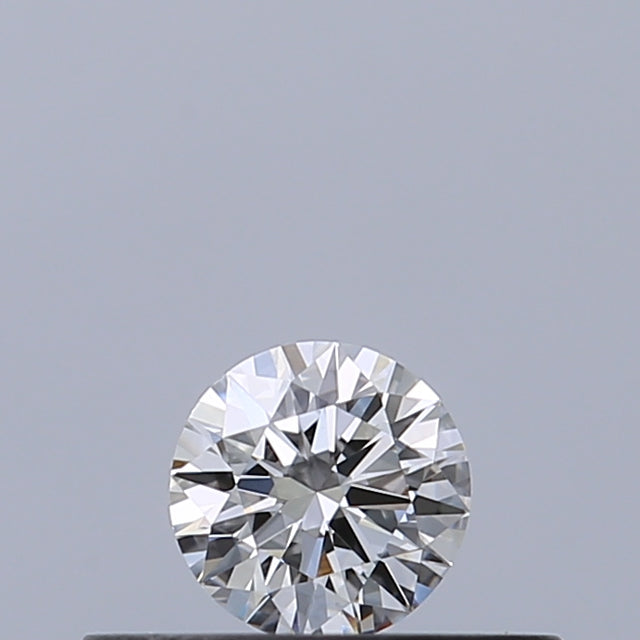 0.18 carat Round diamond E IF Excellent