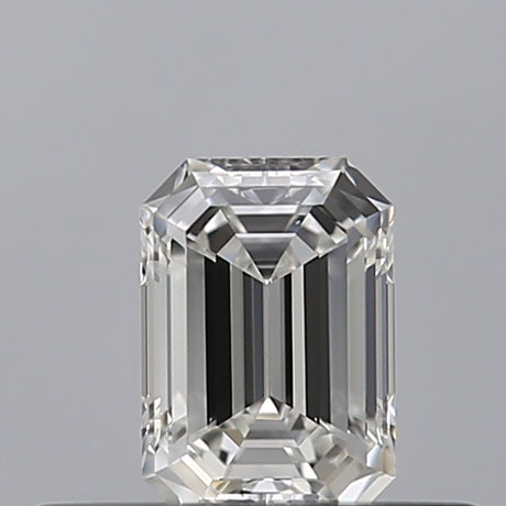 0.31 carat Emerald diamond F VS2 