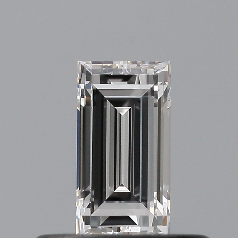 0.35 carat Baguette diamond E  VVS1