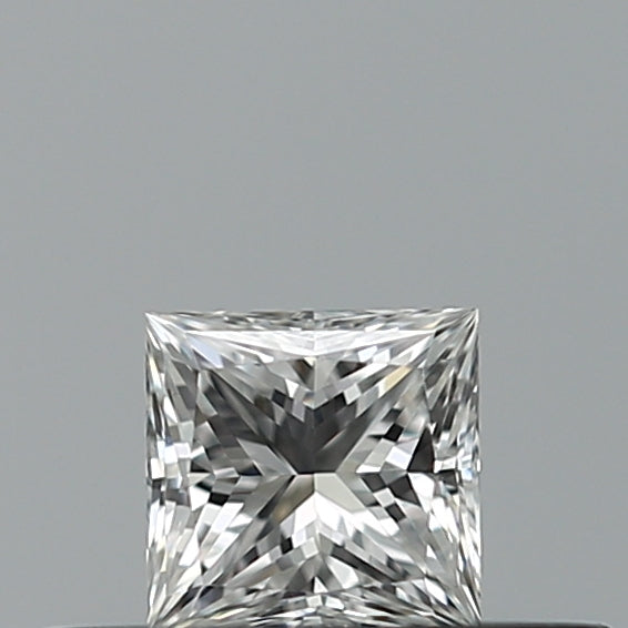 0.23 carat Princess diamond F VVS1 