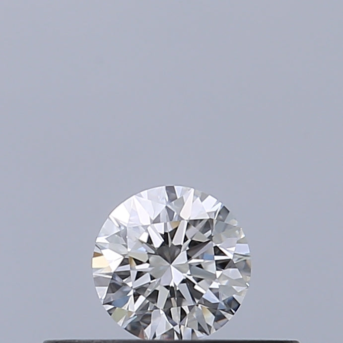 0.18 carat Round diamond E VVS2 Excellent