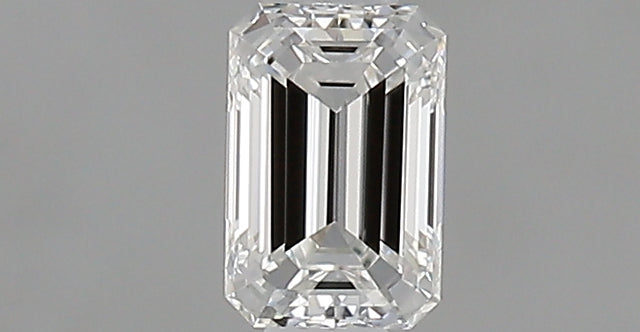 0.30 carat Emerald diamond F  VVS1 