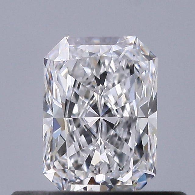 0.43 carat Radiant diamond D VS1 