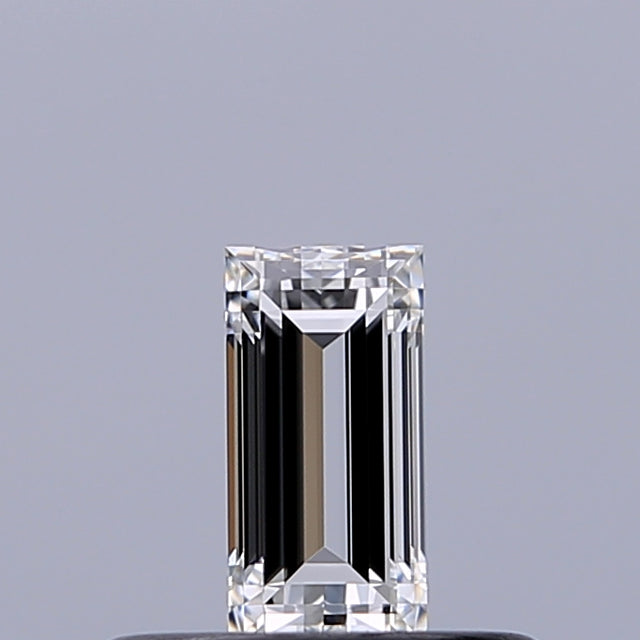 0.25 carat Baguette diamond F VVS1 