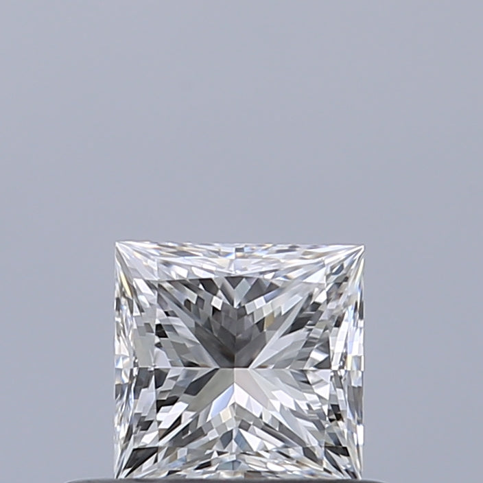 0.42 carat Princess diamond D VVS2 