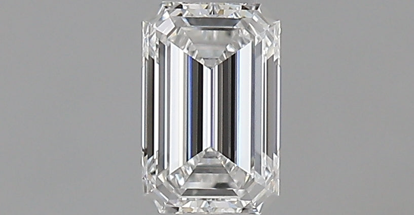 0.39 carat Emerald diamond E  VVS2