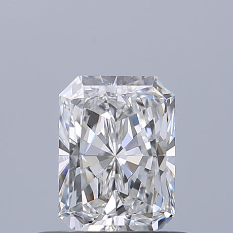 0.50 carat Radiant diamond D VS1 