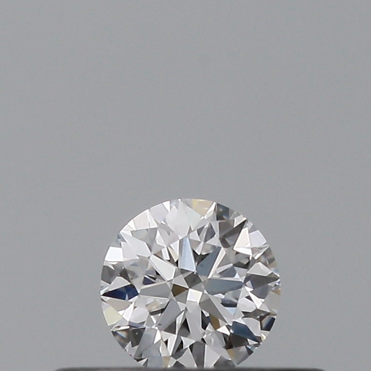 0.18 carat Round diamond D  VS2 Excellent