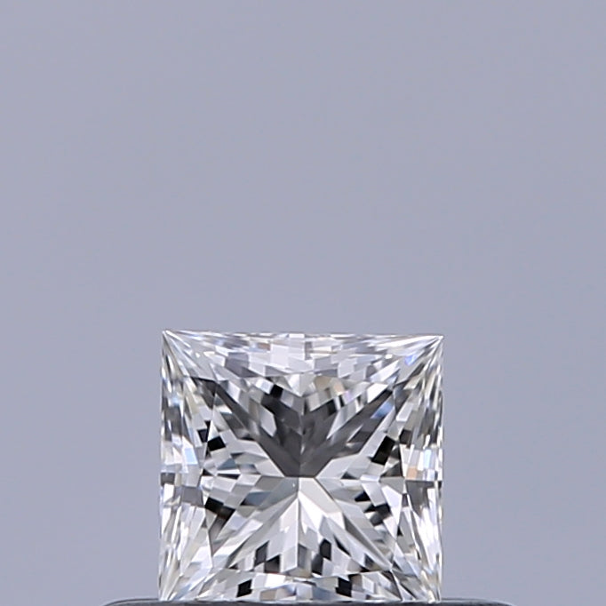 0.31 carat Princess diamond E VVS2 