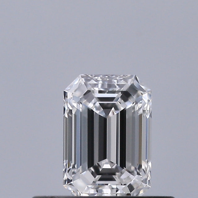 0.34 carat Emerald diamond E VVS1 