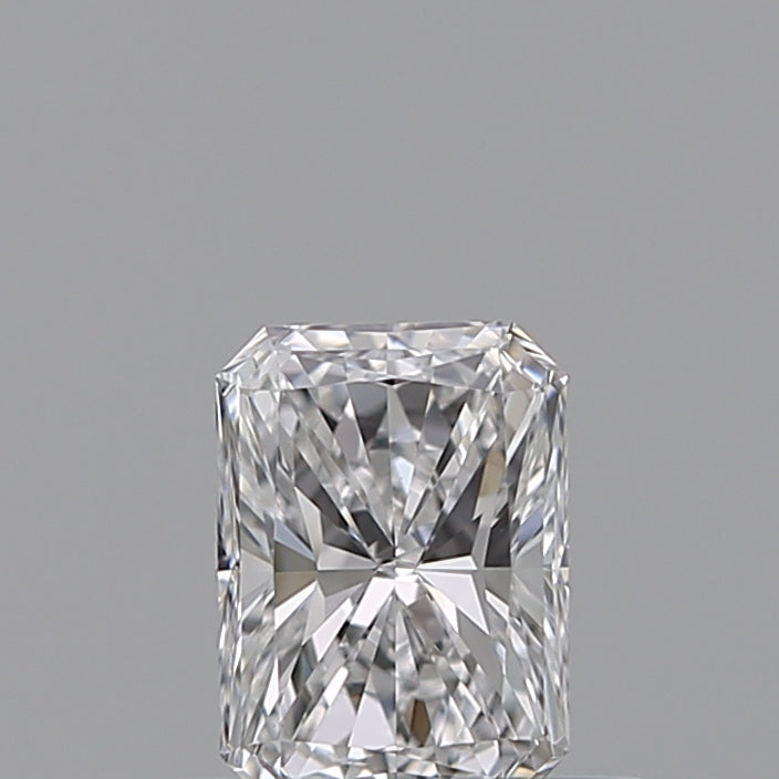 0.40 carat Radiant diamond D  VVS2