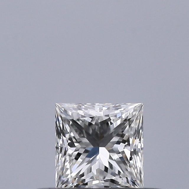 0.26 carat Princess diamond G VVS1 