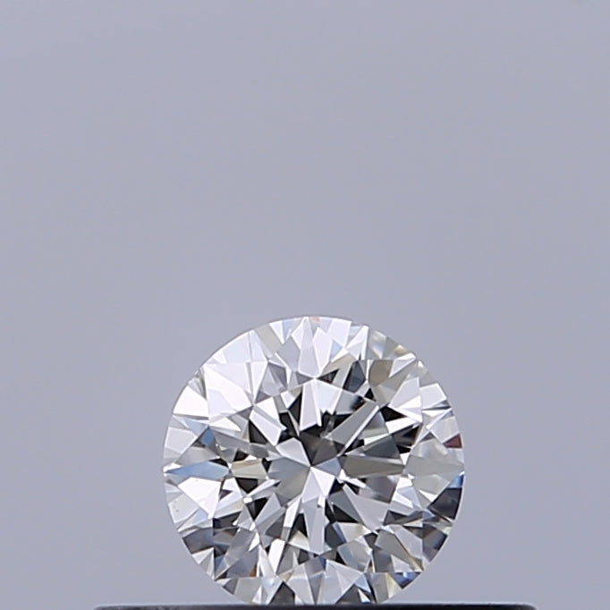 0.24 carat Round diamond E VVS2 Excellent