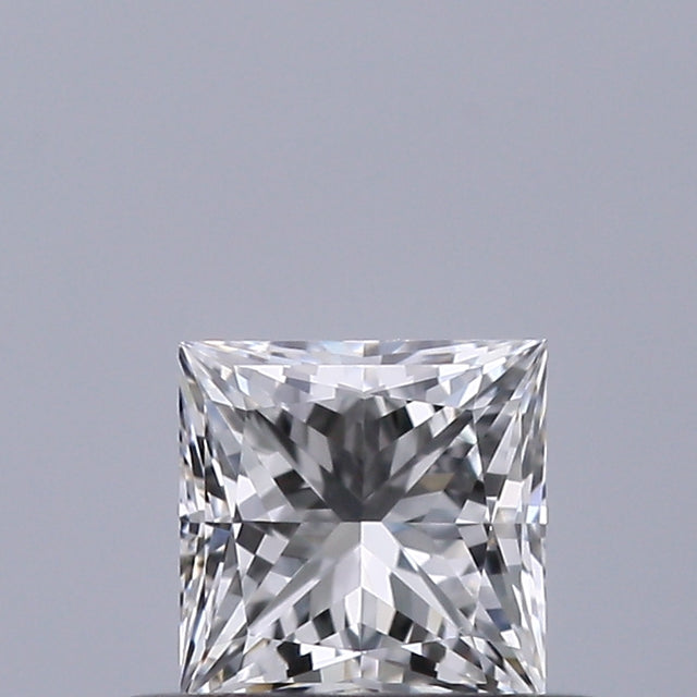 0.40 carat Princess diamond E VVS1 