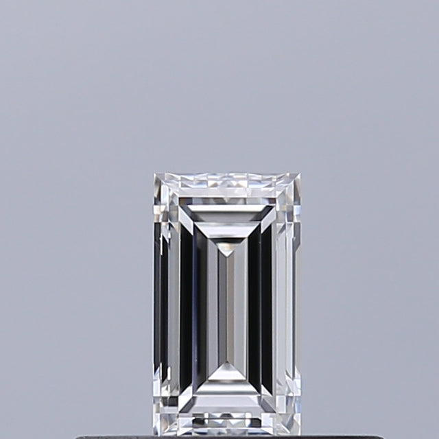 0.28 carat Baguette diamond E VVS1 