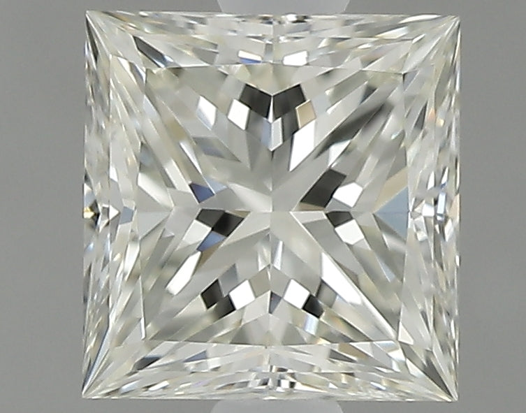 0.90 carat Princess diamond L  VVS1 Very good