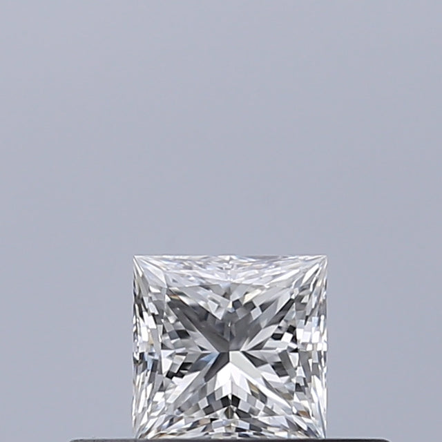 0.23 carat Princess diamond E VS2 