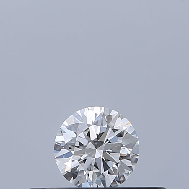 0.18 carat Round diamond E IF Excellent
