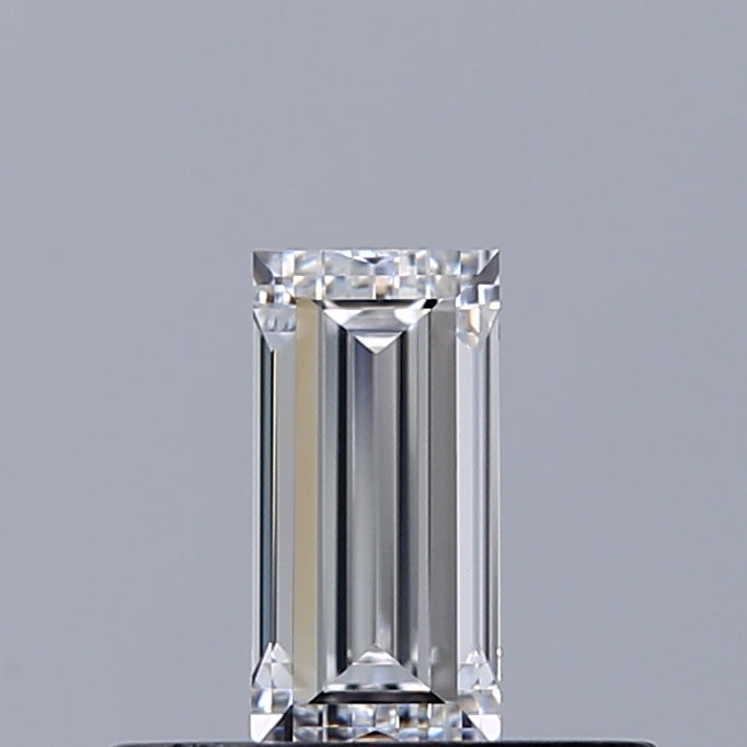 0.33 carat Baguette diamond E VVS1 