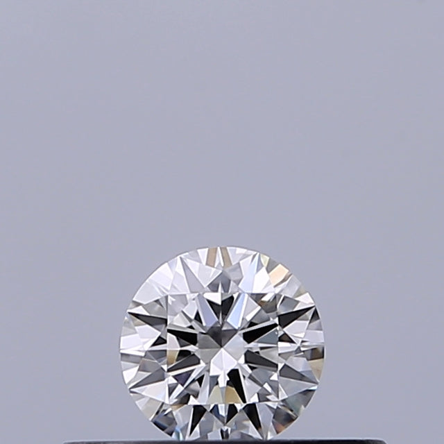 0.18 carat Round diamond E VVS1 Excellent