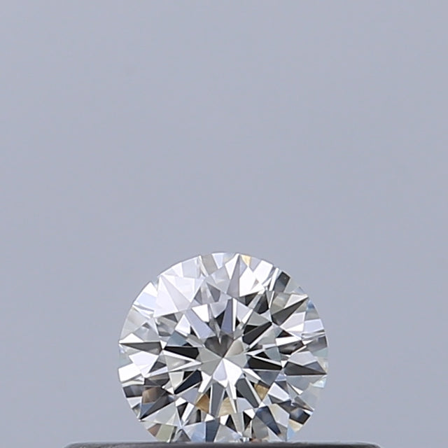 0.18 carat Round diamond E VVS2 Excellent