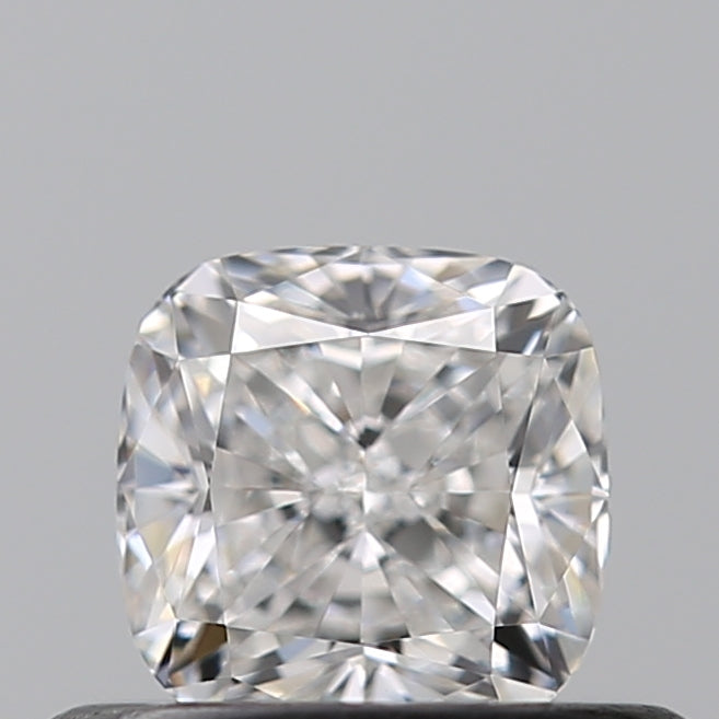 0.45 carat Cushion diamond E  VVS1