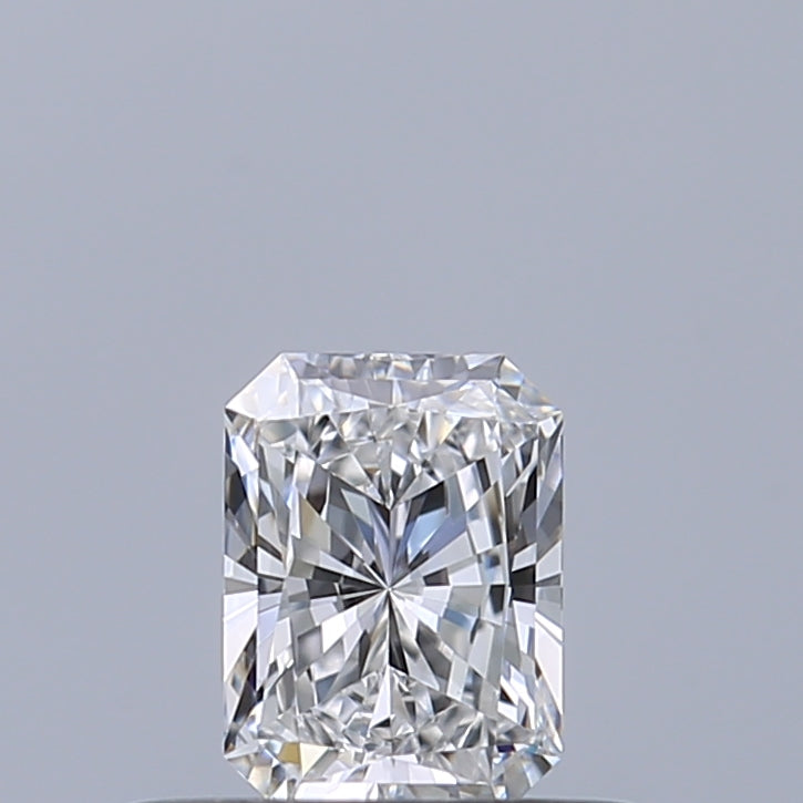 0.30 carat Radiant diamond D VVS1 