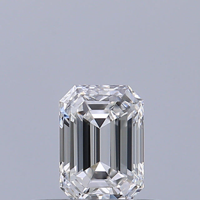 0.31 carat Emerald diamond E VS1 
