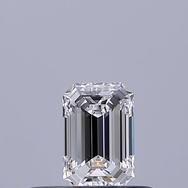 0.26 carat Emerald diamond D VVS2 