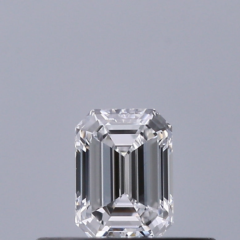 0.25 carat Emerald diamond D VVS1 