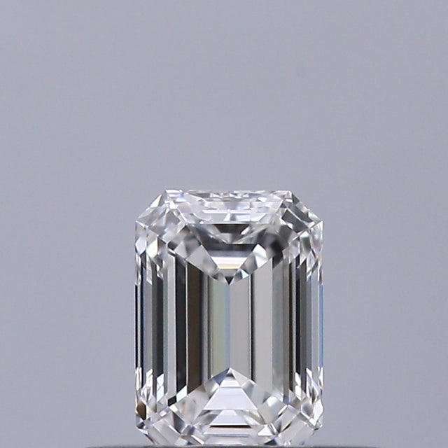 0.30 carat Emerald diamond D VS1 