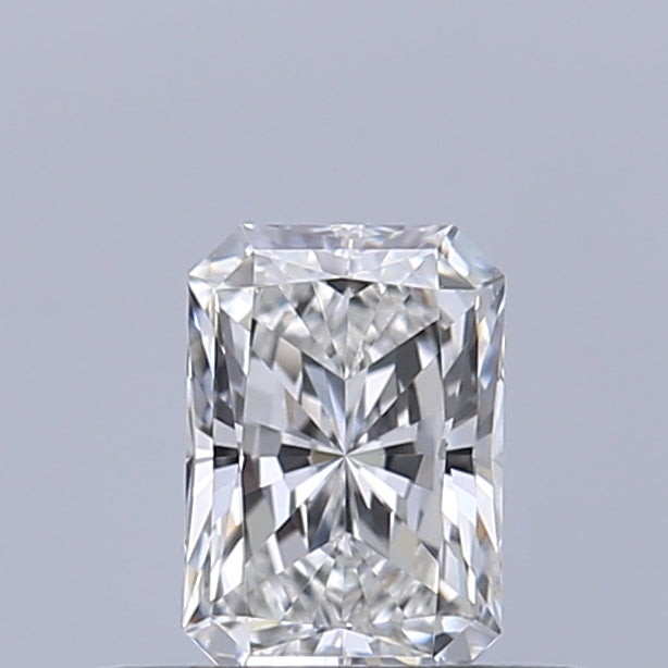0.30 carat Radiant diamond E VVS2 