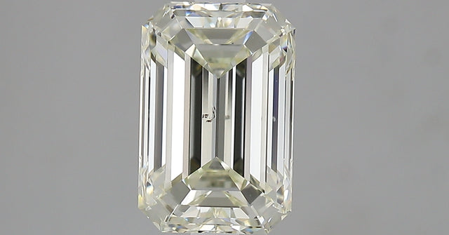 2.20 carat Emerald diamond K SI1 VeryGood