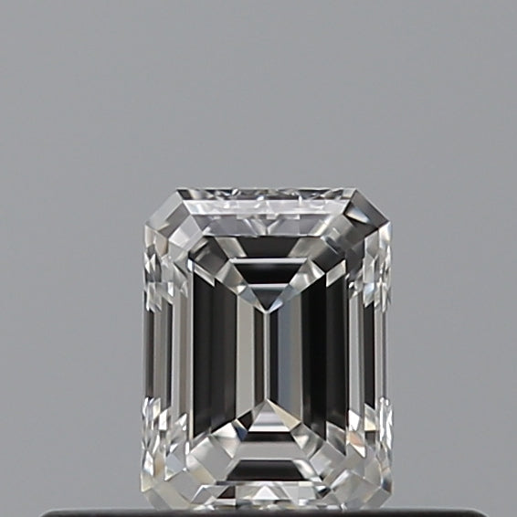 0.30 carat Emerald diamond F  VVS1