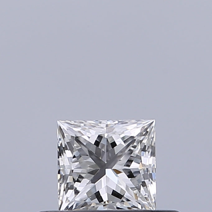 0.31 carat Princess diamond E VVS1 
