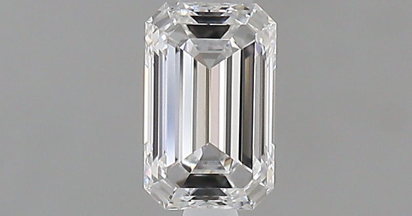 0.37 carat Emerald diamond E  VVS2