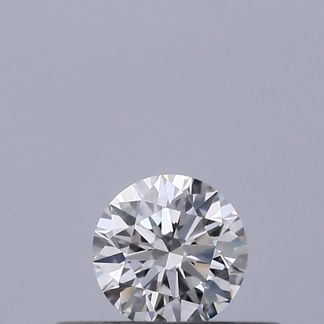 0.18 carat Round diamond F VVS2 Excellent