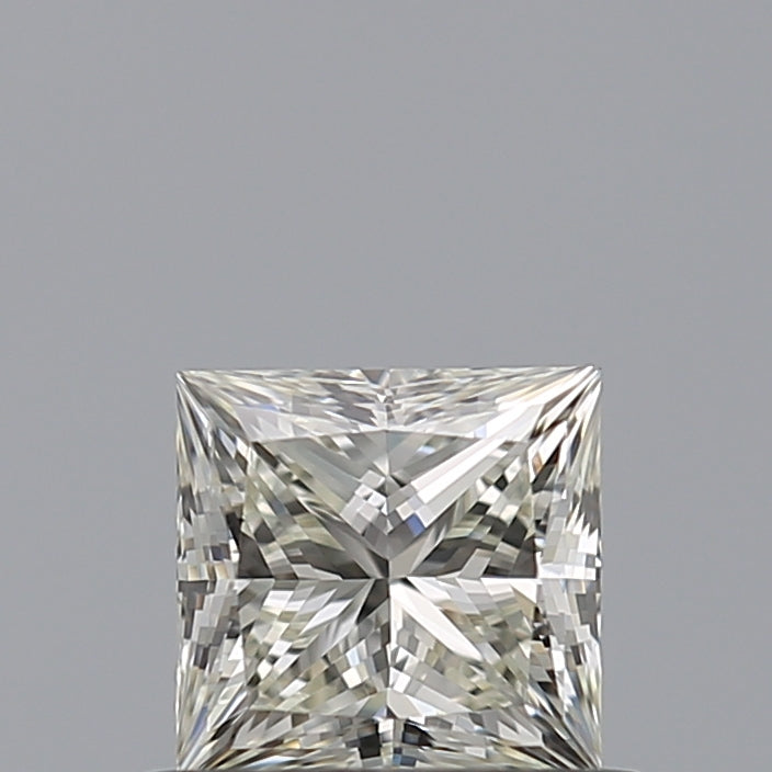 0.50 carat Princess diamond K  VVS2