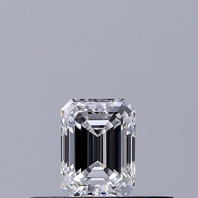 0.23 carat Emerald diamond E VVS1 