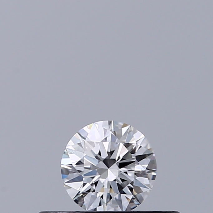 0.18 carat Round diamond E VS2 Excellent