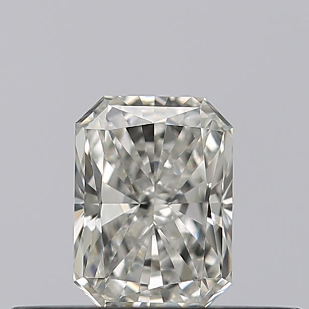 0.27 carat Radiant diamond F  VS1