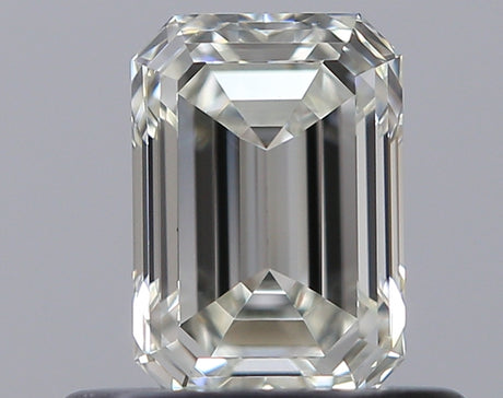 0.50 carat Emerald diamond J IF 